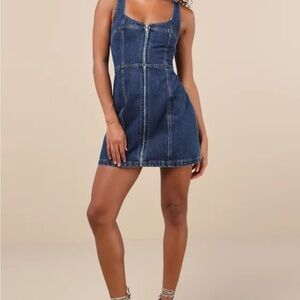 Lulu’s Denim Zip-Front Dress